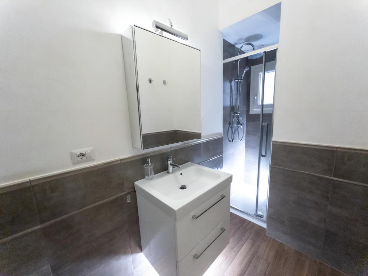 Apartmán Luxury Bnb Pisacane Bari Exteriér fotografie